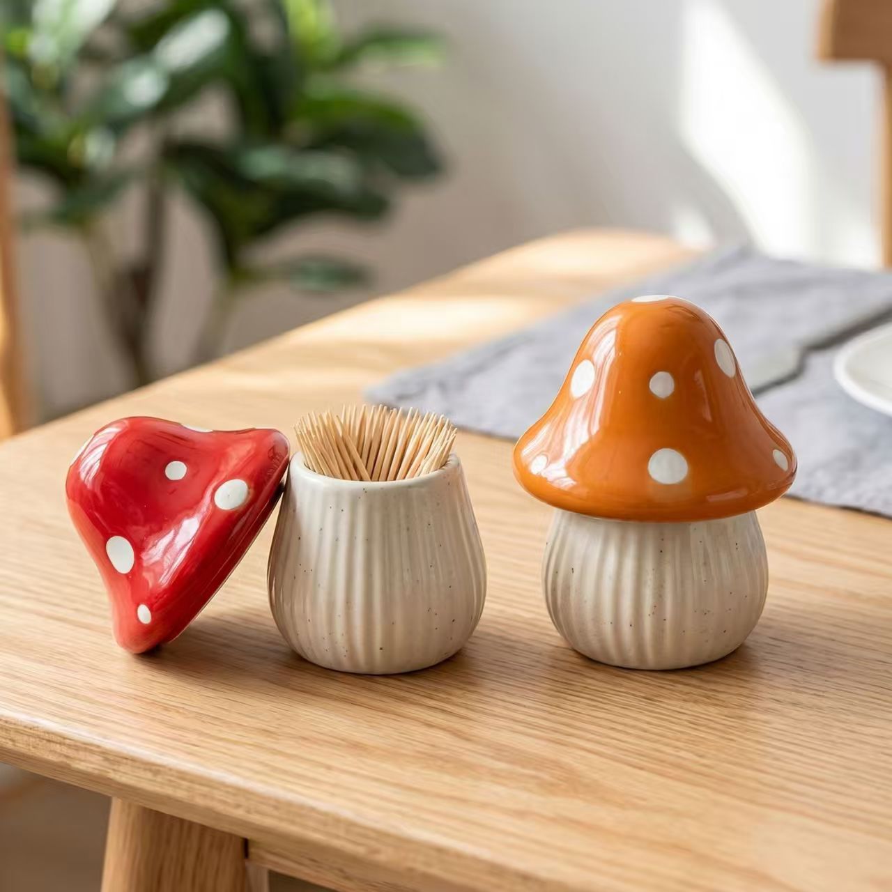 Kitchen Baking Storage - กระปุกเซรามิคลายการ์ตูนรูปเห็ด สำหรับเก็บของใช้ในบ้าน ที่ใส่ไม้จิ้มฟัน ที่เก็บสำลี ที่จัดระเบียบสำลีก้าน ของตกแต่งห้องครัว